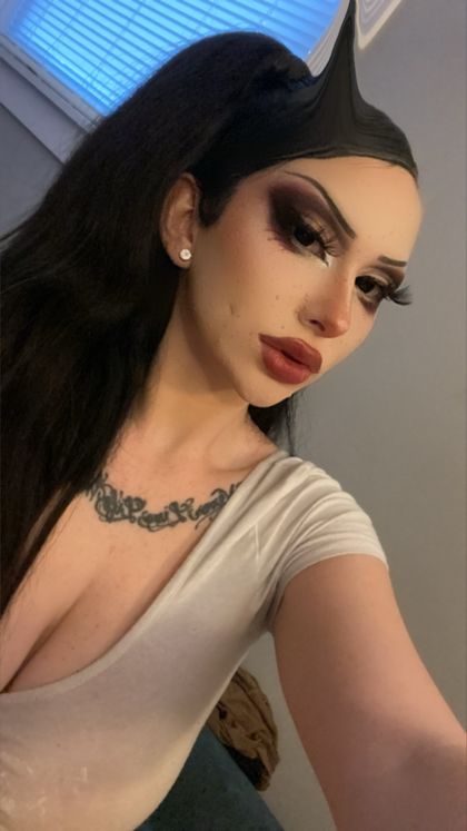 gothicgf02 OnlyFans picture