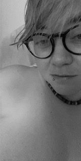 lesbo1986 OnlyFans profile picture