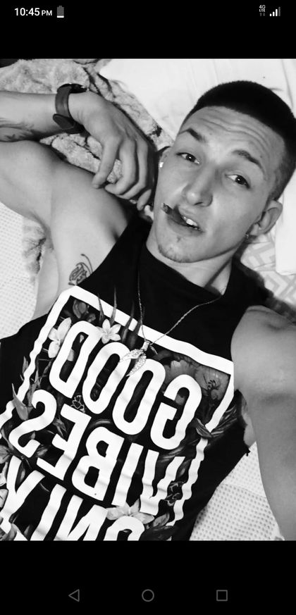 snaxhinsoulz OnlyFans picture