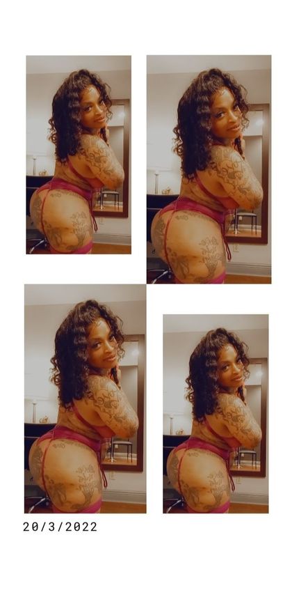 komorique OnlyFans picture