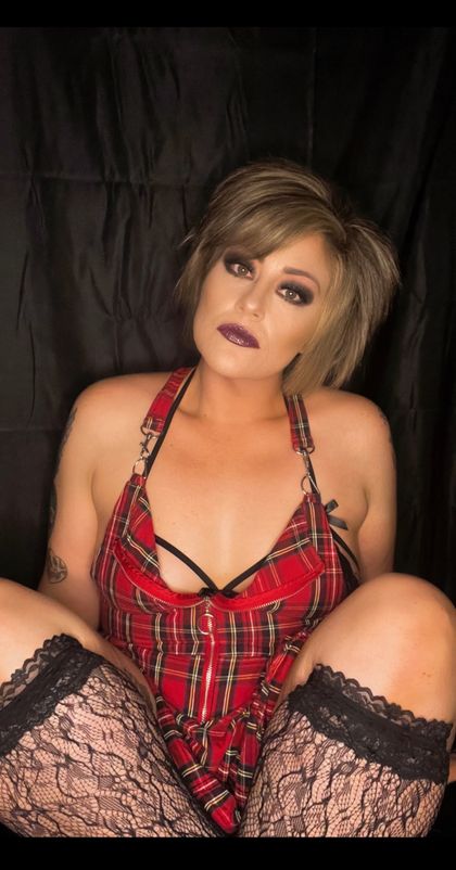 riley_sutt0n2 OnlyFans picture