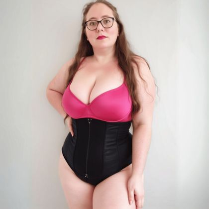 poshbbwfindom OnlyFans picture