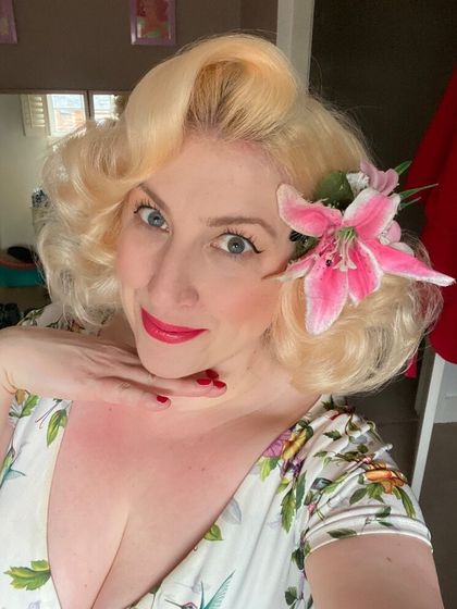 awholelottafront OnlyFans picture