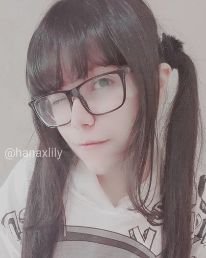 hanaxlily OnlyFans picture