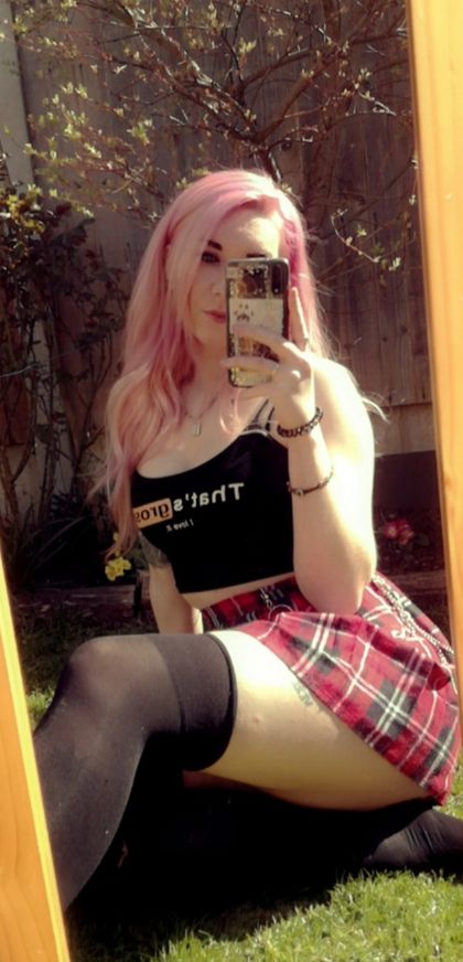 peach.ghoul OnlyFans picture