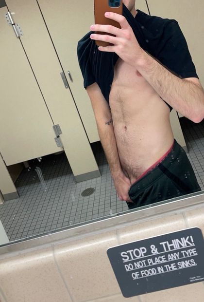 hung_twink9 OnlyFans picture