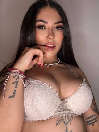 beamedinaaa OnlyFans picture