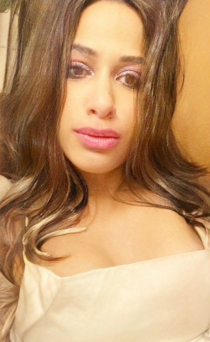 naughtywifegoeswild OnlyFans picture