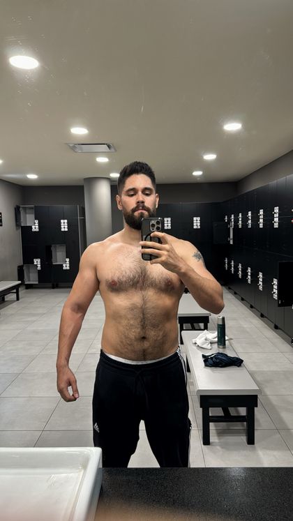 elbuenre OnlyFans picture