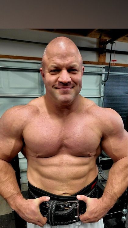 musclehustler1 OnlyFans picture