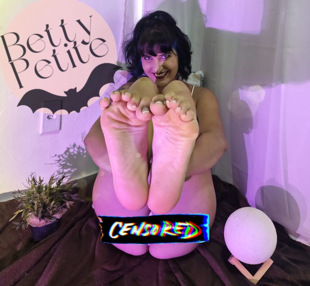 bettypetite OnlyFans profile picture