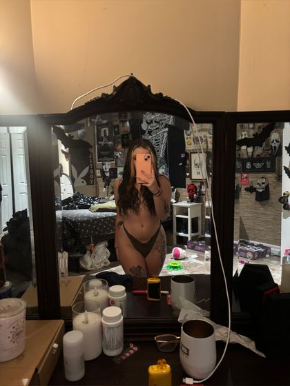 littlebluecollarmommy OnlyFans picture