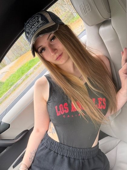 alexia.loom OnlyFans picture