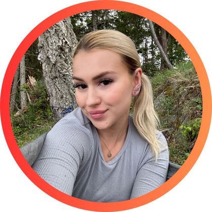 Best Hot Fleurs OnlyFans Accounts | FansMetrics.com