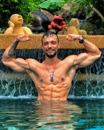 emil23x OnlyFans picture