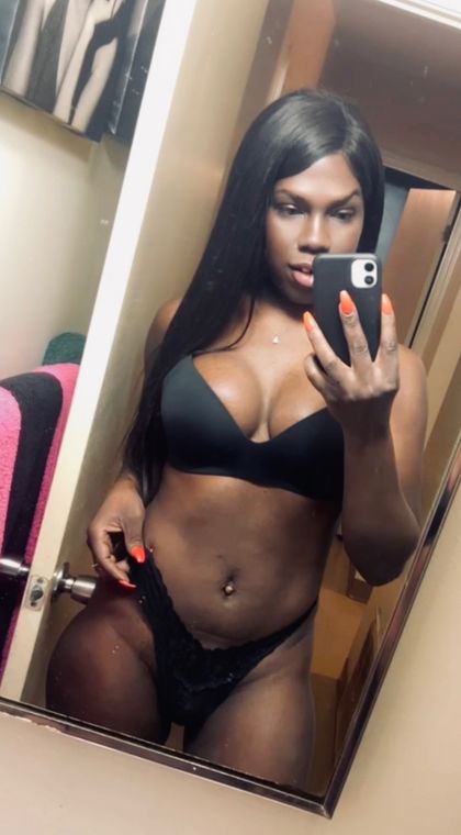 trycoco OnlyFans picture