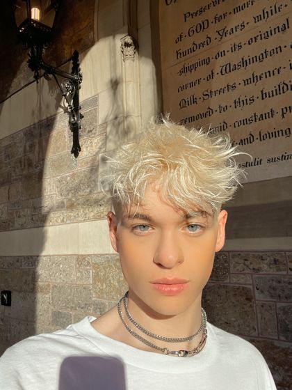 theealexlavie OnlyFans picture