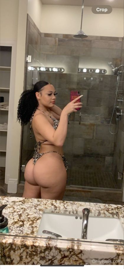 spycywifey OnlyFans picture