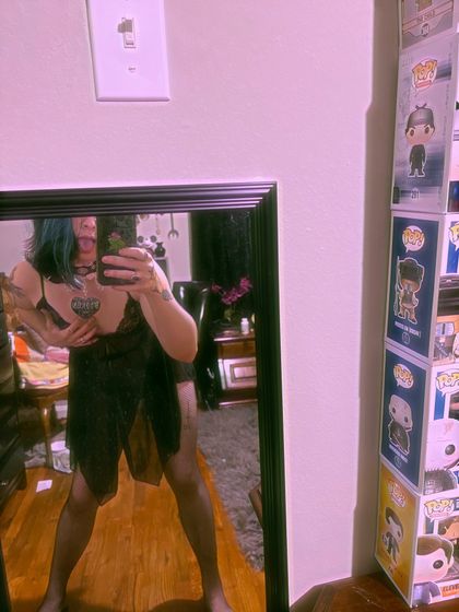 crushedvelvet2112 OnlyFans picture