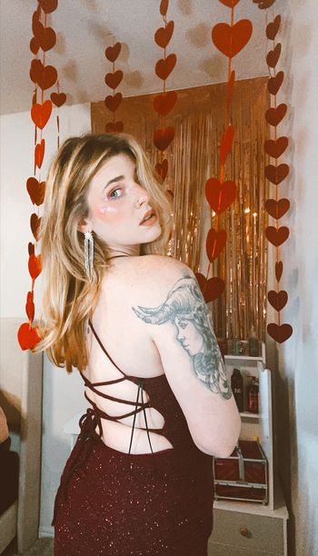 victoriascottlyn OnlyFans - Free Trial - Photos - Socials FansMetrics