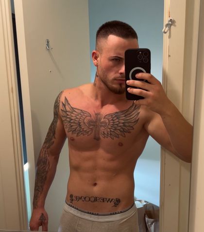 costy1808 OnlyFans picture