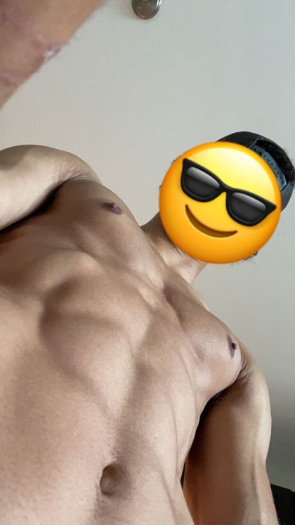 fknglosr OnlyFans picture