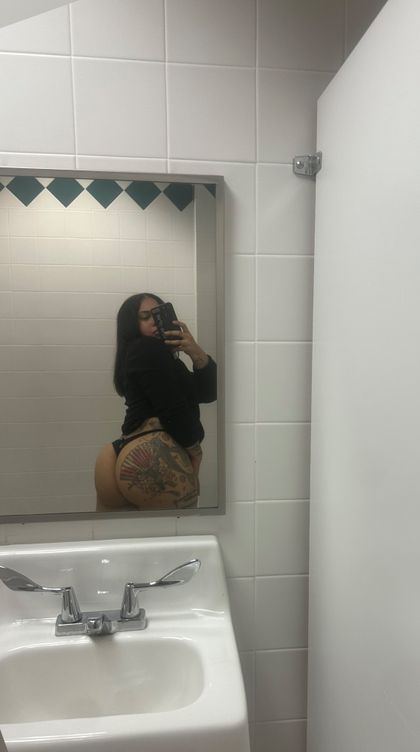 queenkittykat23 OnlyFans picture