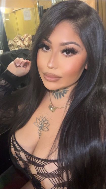 katieinherbag OnlyFans picture