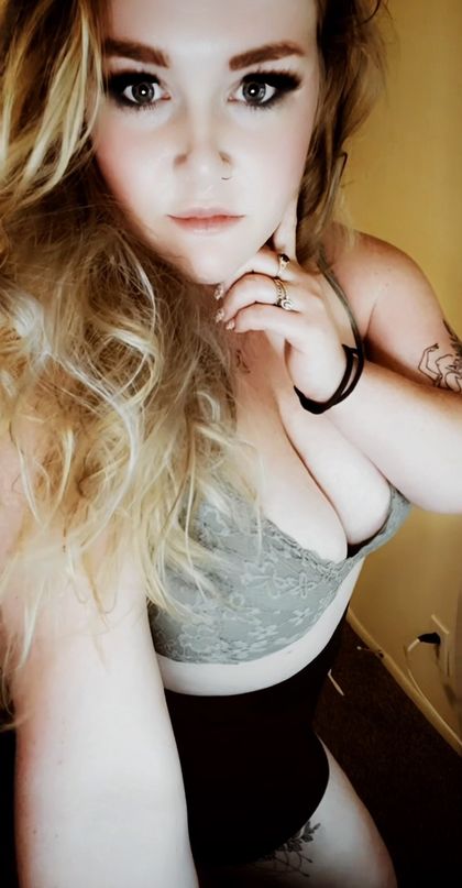 xx_phoebejames OnlyFans picture