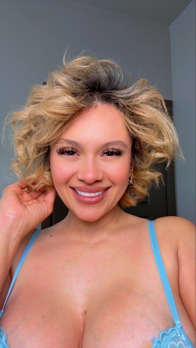 originalpixiepeachvip OnlyFans profile picture