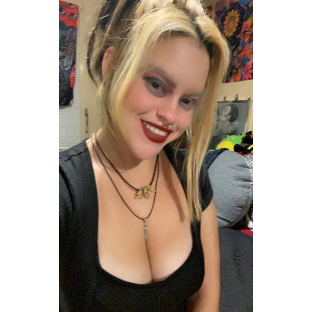 izzbiff69 OnlyFans profile picture