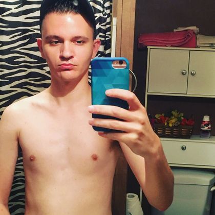 twinkboy1990 OnlyFans picture