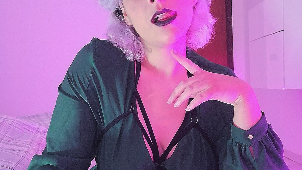moonchimera OnlyFans profile picture