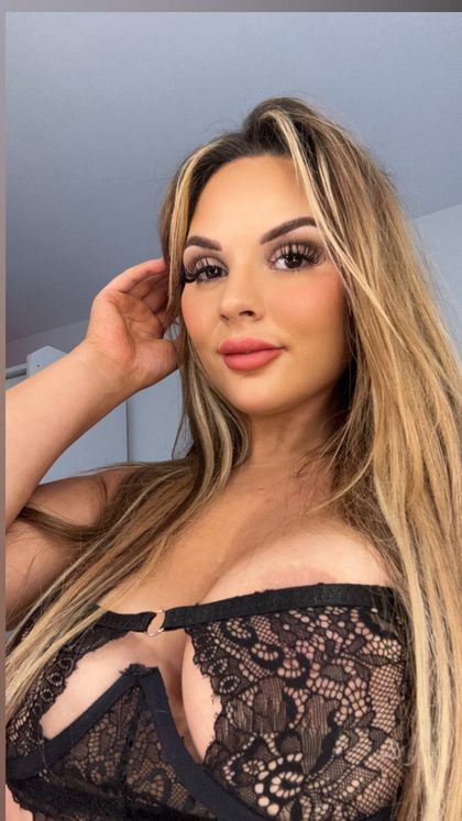 emillycxox OnlyFans picture