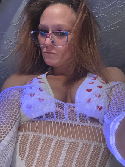 blondehottie981990 OnlyFans picture