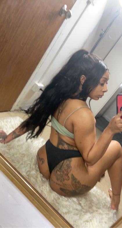 vx.moraa OnlyFans picture