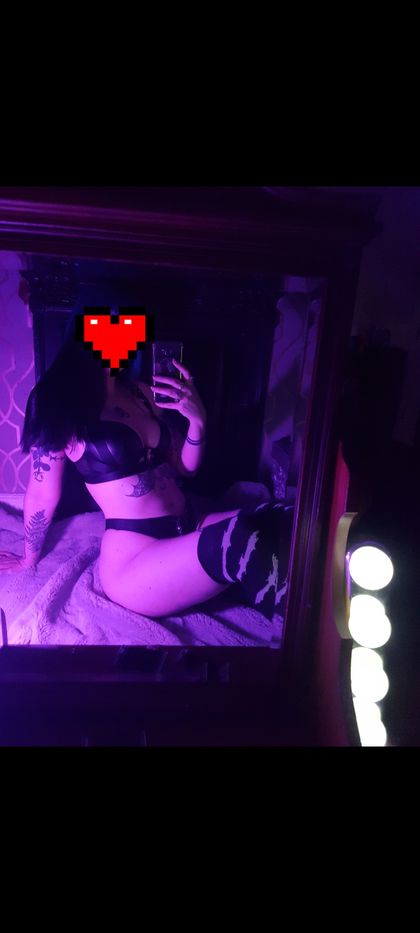 kitty.cat.95 OnlyFans picture