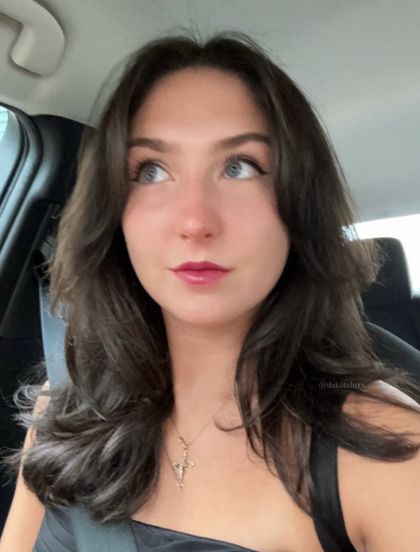 dakotaluxx OnlyFans picture