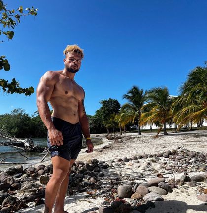 uplatenate OnlyFans picture