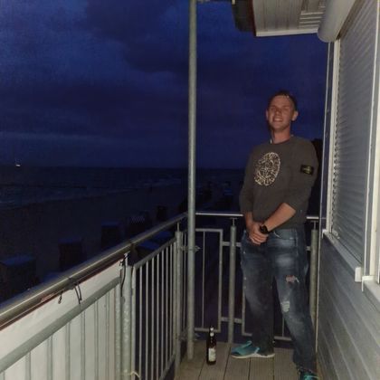 wallacerayman OnlyFans picture