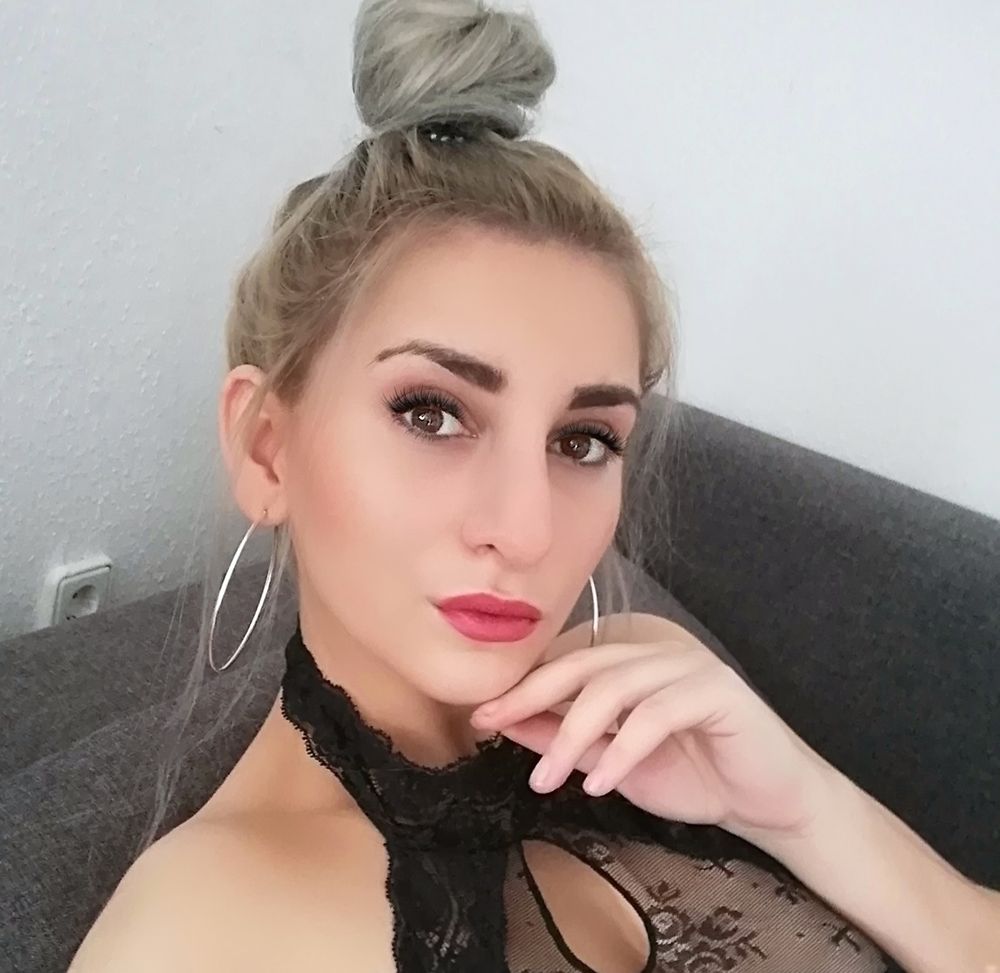 sarya28 OnlyFans profile picture