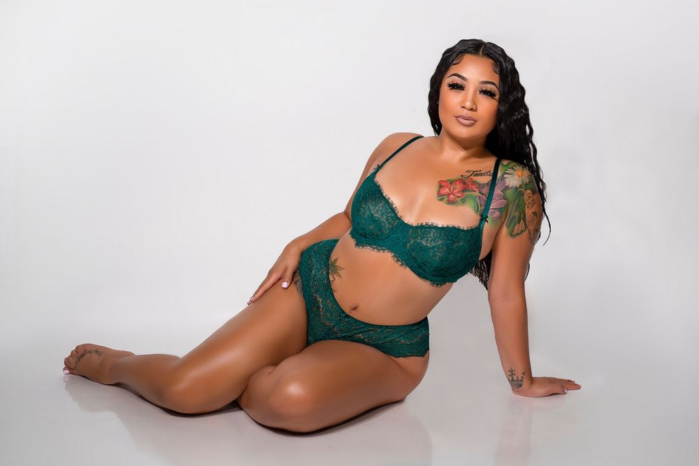 lilybeeex3 OnlyFans profile picture