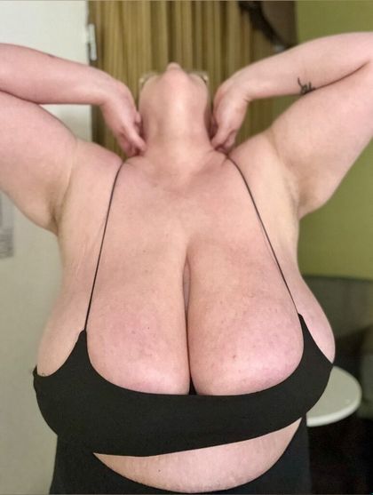bustybigbooty OnlyFans picture
