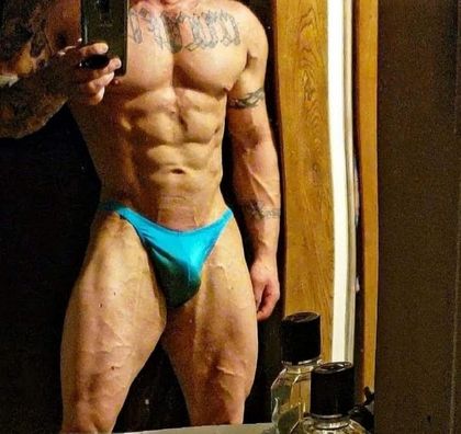 zrobb34 OnlyFans picture
