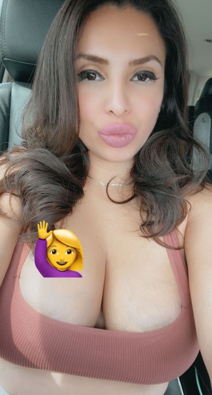 millianareyna OnlyFans picture