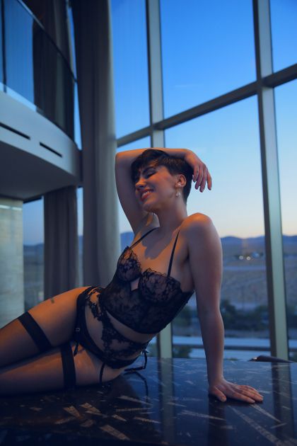 oliviastone639 OnlyFans picture