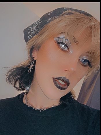 𝑫𝒆𝒎𝒐𝒏 𝑽𝒂𝒍𝒌𝒚𝒓𝒊𝒆