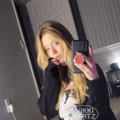 Best Emoji Boob OnlyFans Accounts | FansMetrics.com