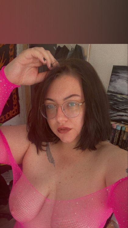 lyrafaefree OnlyFans picture
