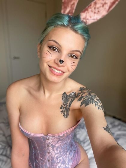 theweakneenomads OnlyFans picture